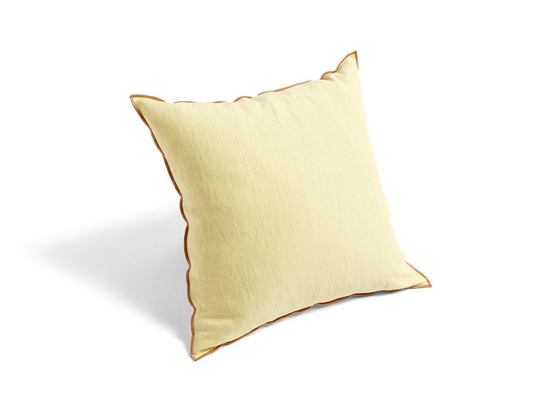 OUTLINE CUSHION