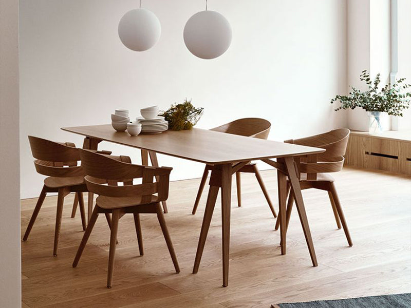 ARCO TABLE