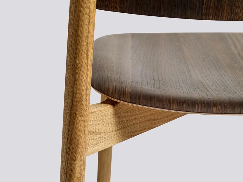 SOFT EDGE 12 CHAIR WOOD FRAME